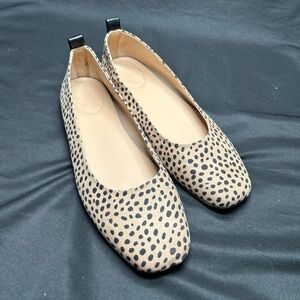 Universal Thread Shoes Leopard 10